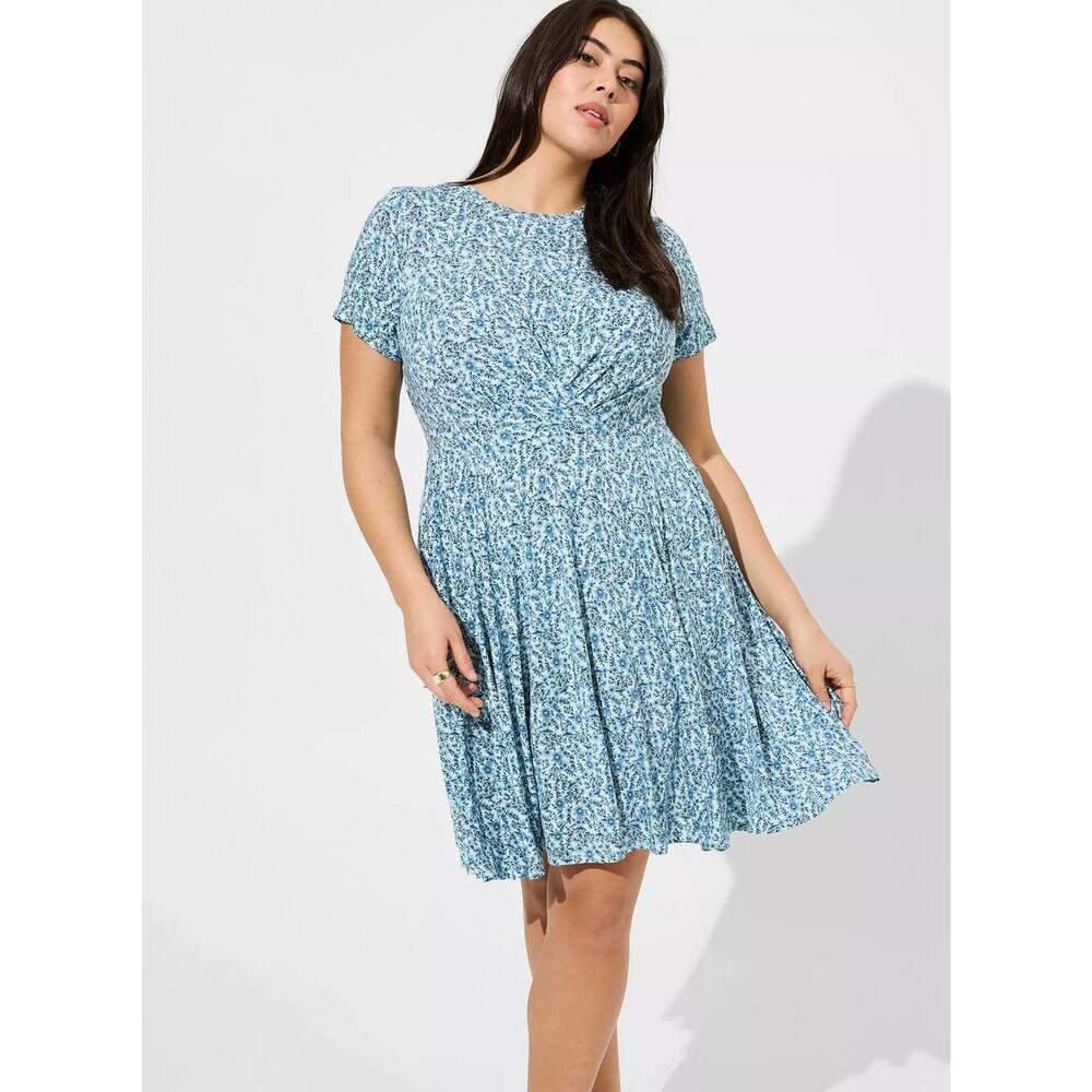 Torrid Blue Lany Floral Super Soft Knit Stretchy Crewneck Skater Mini Dress 1X